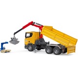 bruder 03551 Scania Super 560R Baustellen-LKW mit Kran und 2 Paletten, Modellfahrzeug 