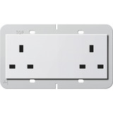 Gira Doppelsteckdose British Standard 13 Ampere weiß, Retail