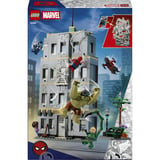LEGO 76350 Marvel Super Heroes Großer Showdown: Spider-Man vs. Hulk, Konstruktionsspielzeug 