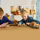LEGO 21596 Minecraft Angriff des Magiers auf das Dorf, Konstruktionsspielzeug 