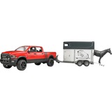 bruder 02501 RAM 2500 Power Wagon mit Pferdeanhänger, Modellfahrzeug rot/weiß, und Pferd