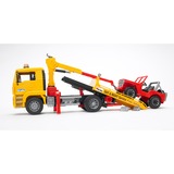 bruder 02750 MAN TGA Abschlepp-LKW mit Geländewagen, Modellfahrzeug ohne Light and Sound Modul