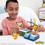 Mattel MEGA Pokémon Pikachu Evolution Set, Konstruktionsspielzeug mit 3 Actionfiguren, 159 Teile