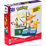 Mattel MEGA Pokémon Pikachu Evolution Set, Konstruktionsspielzeug mit 3 Actionfiguren, 159 Teile
