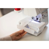 Brother Mechanische Nähmaschine M343D - Overlockmaschine weiß/rot