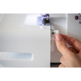 Brother Mechanische Nähmaschine M343D - Overlockmaschine weiß/rot