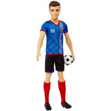 Mattel Ken Fußballspieler-Puppe mit kurzer Haarfrisur, Trikot Nummer 10, Fußball und Stollenschuhe blau