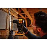 Stanley Akku-Schlagbohrschrauber  (SFMCD716D2T-QW), 18Volt schwarz/gelb, 2x Li-Ion-Akku 2,0Ah, Pro-Stack Koffer