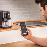 Cecotec Cremmaet Compactccino Connected Black Rose, Vollautomat schwarz/roségold, 1350 Watt, Wi-Fi