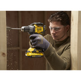 Stanley Akku-Bohrschrauber (SFMCD725D2K-QW), 18Volt schwarz/gelb, 2x Li-Ion-Akku 2,0Ah, in Koffer
