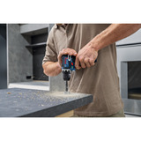 Bosch Akku-Bohrschrauber GSR 12V-32 Professional, 12Volt blau/schwarz, Li-Ionen Akku 2,0Ah + 4,0Ah, 40-teiliges Zubehör-Set, L-BOXX