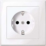 Merten Schutzkontakt-Steckdose mit erhöhtem Berührungsschutz weiß (glänzend), Retail