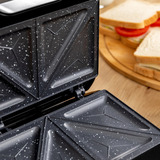 Cecotec Rock’nToast Classic+ Sandwichmaker edelstahl/schwarz, 800 Watt, für 2 Personen