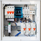 Shelly Pro 4CB C10, Sicherung grau, 4-Polig, 10A Nennstrom