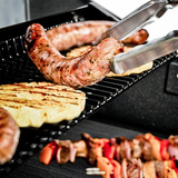 Broil King Gasgrill Crown 310 - BUNDLE schwarz, inkl. Gussplatte, Schutzhülle und Grillzange