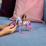 Spin Master Unicorn Academy - Sophia und Einhorn Wildstar, Spielfigur mit echter Mähne und Schweif sowie Bürste