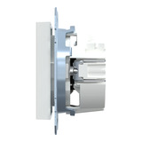 Merten Schutzkontaktsteckdose mit erhöhtem Berührungsschutz weiß (glänzend), Retail