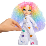 MGA Entertainment Rainbow High Air Brush & Create - Green Eyes, Puppe 