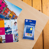 Brother Tinte gelb LC527XLY 