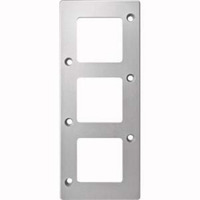 Merten Rahmen dreifach matt senkrecht Typ 480360 mit verschließbaren Befestigungslöchern silber, Retail