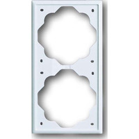 Busch-Jaeger Rahmen zwei-fach, Unterputzmontage, Kunststoff, glänzend, Schutzart IP20, 81 x 152 x 6 mm Retail