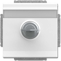 Busch-Jaeger Schutzkontakt Steckdosen-Einsatz mit erhöhtem Berührungsschutz weiß, Retail