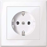 Merten Schutzkontaktsteckdose mit Schraubklemme und erhöhtem Berührungsschutz weiß (glänzend), Retail