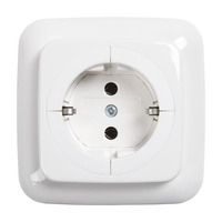 Busch-Jaeger Steckdose mit erhöhtem Berührungsschutz und Steckanschluss weiß, Retail