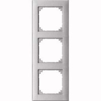 Merten Rahmen dreifach Aluminium bündiger Einbau aluminium, Retail